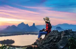 Viral di TikTok! 7 Tempat Wisata Indonesia yang Wajib Kamu Cek